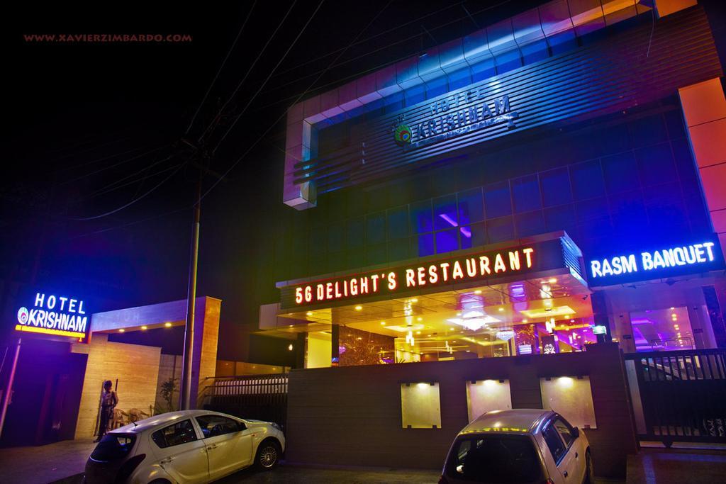 Hotel Krishna International Vrindāvan Exteriör bild