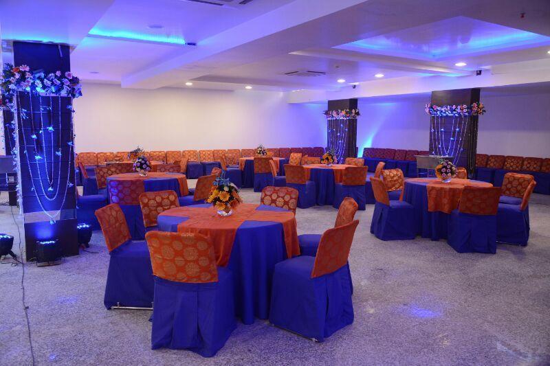 Hotel Krishna International Vrindāvan Exteriör bild